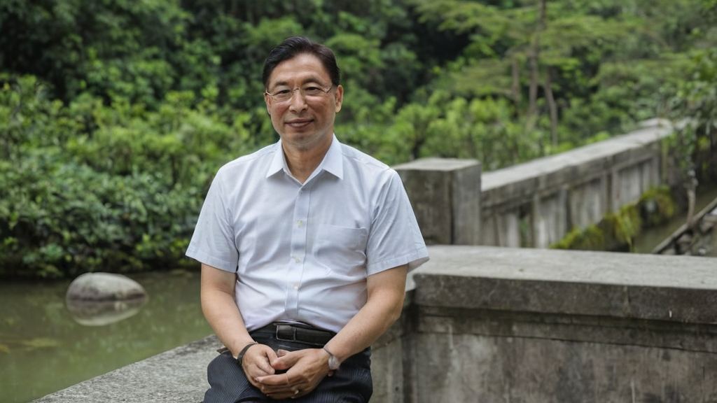 吃瓜群众视角下的全职高手与孤独面具揭开网络世界的真相